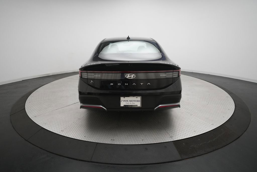 Used 2025 Hyundai Sonata SE image 25