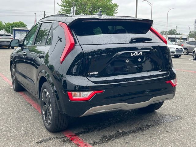 Used 2025 Kia Niro Wind w/ Wind Preserve Package FWD image 7