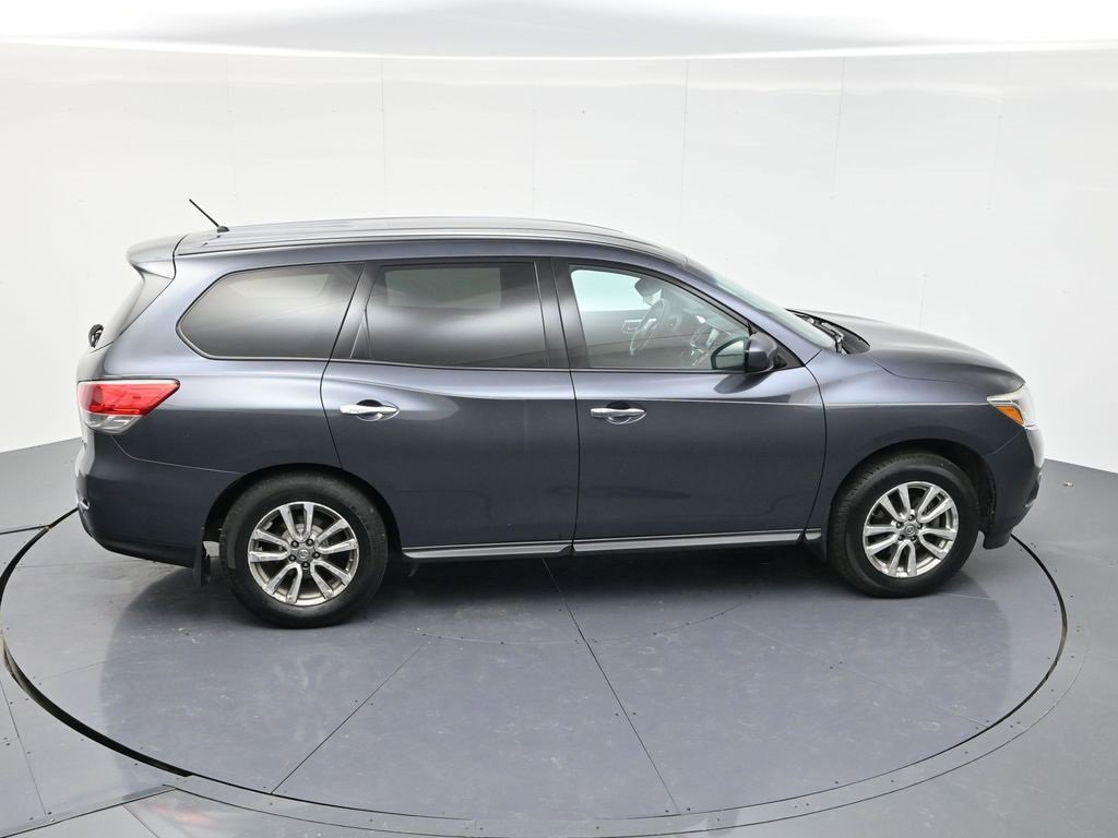 Used 2013 Nissan Pathfinder S image 45
