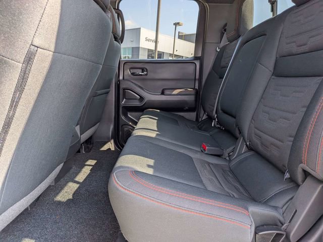 Used 2025 Nissan Frontier PRO-4X image 13