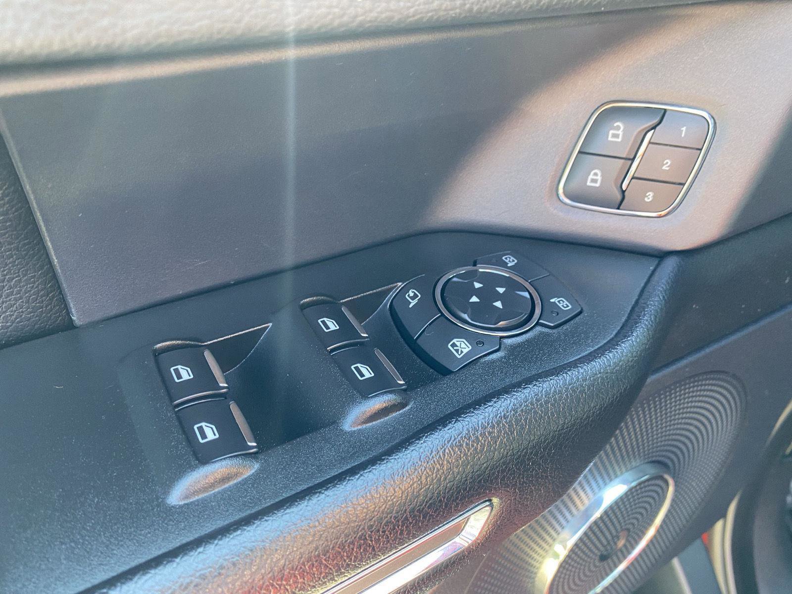 Used 2020 Ford Expedition XLT w/ Equipment Group 202A image 25