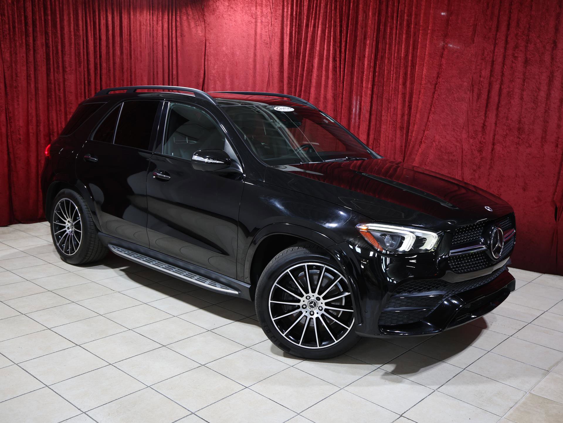 Used 2021 Mercedes-Benz GLE 450 4MATIC image 2