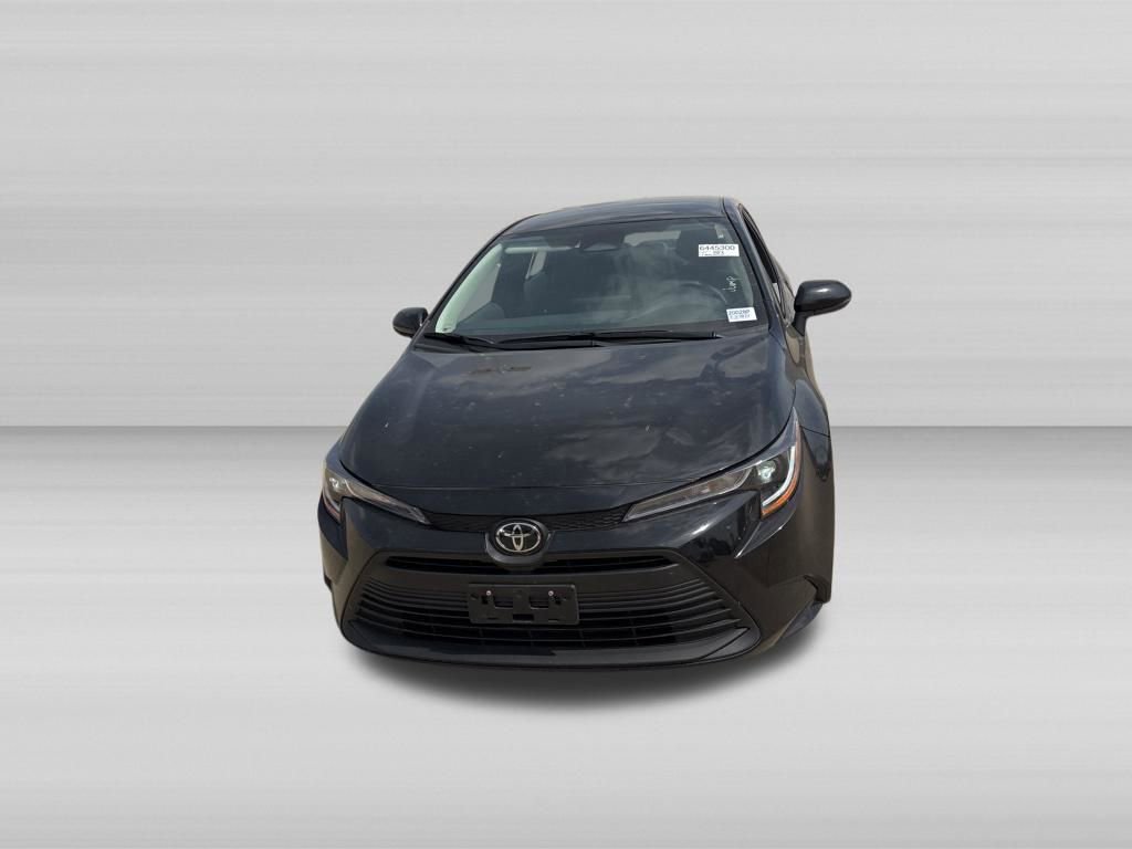 Used 2026 Toyota Corolla LE FWD image 10