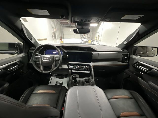 Certified 2025 GMC Sierra 1500 AT4 w/ AT4 Premium Package AWD/4WD image 21