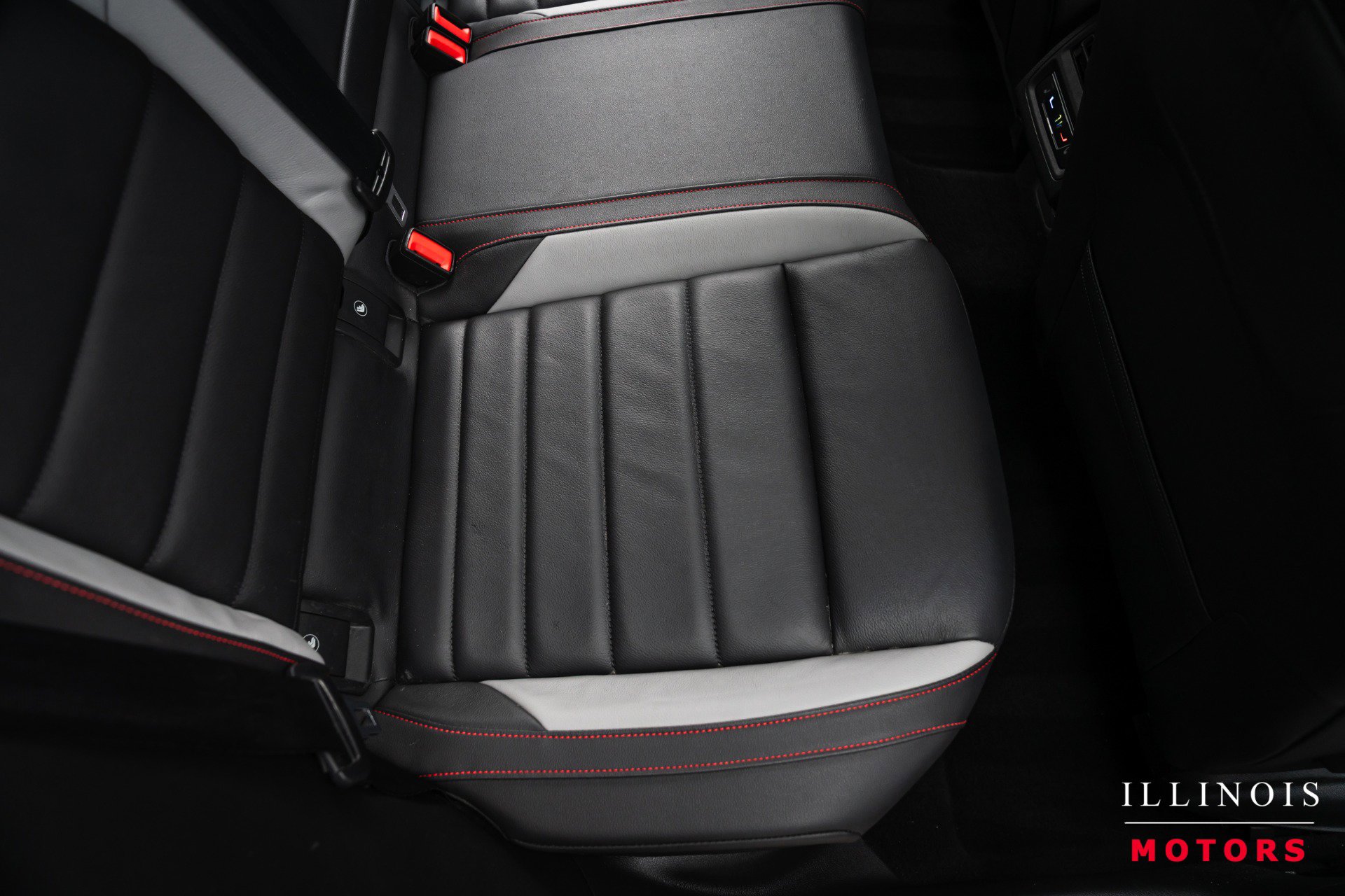 Used 2023 Volkswagen GTI Autobahn image 36