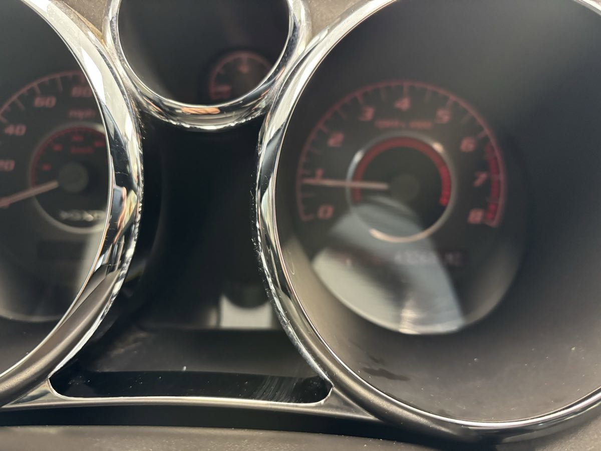 Used 2009 Pontiac Solstice GXP w/ Premium Package image 25