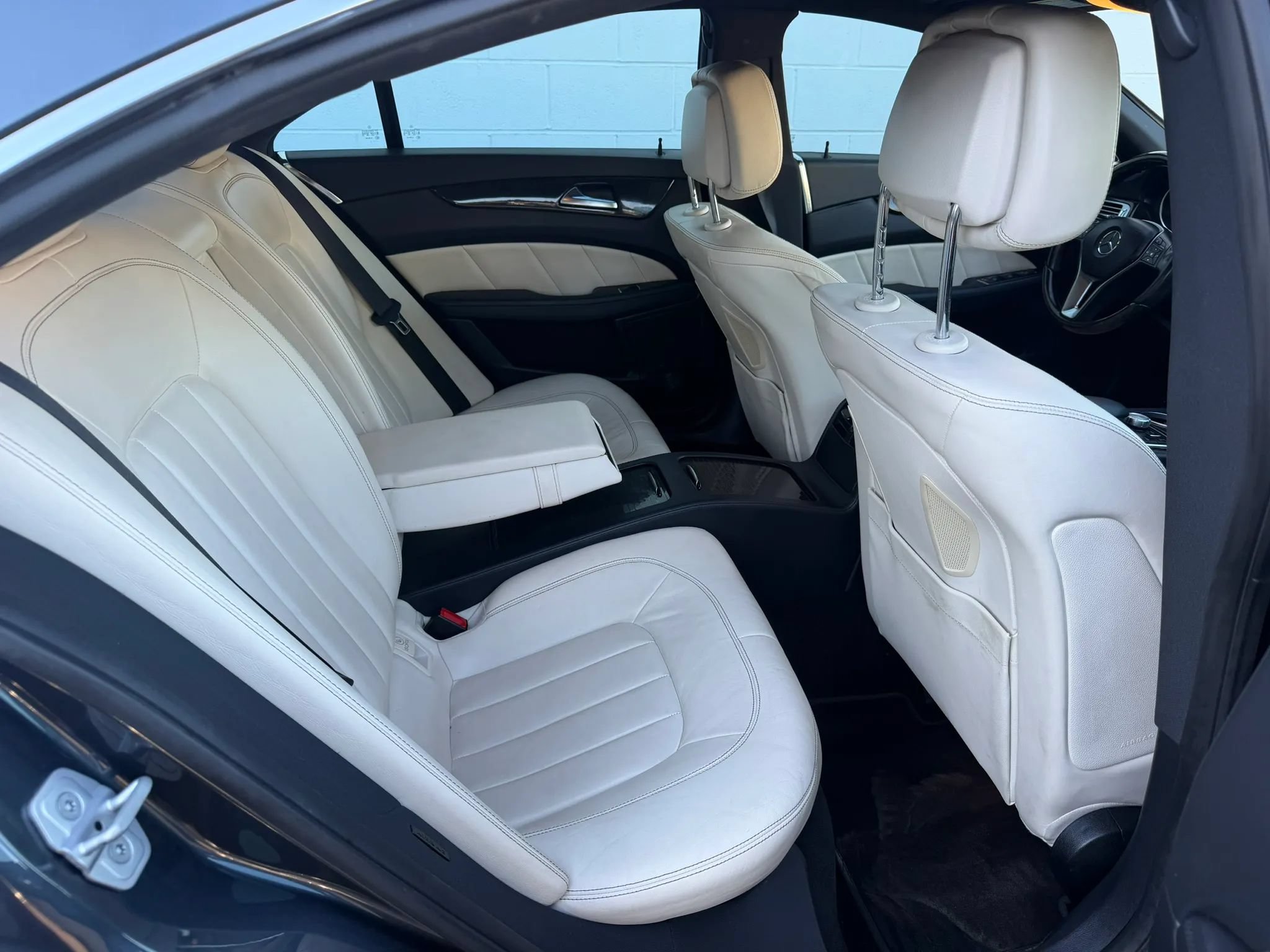 Used 2012 Mercedes-Benz CLS 550 image 18