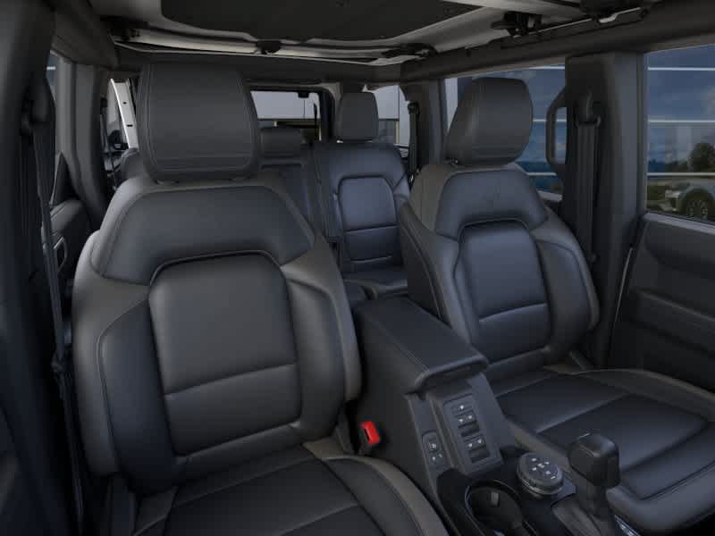 New 2026 Ford Bronco Outer Banks w/ Sasquatch Package AWD/4WD image 10