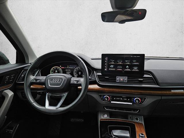 Used 2022 Audi Q5 e Premium Plus AWD/4WD image 14
