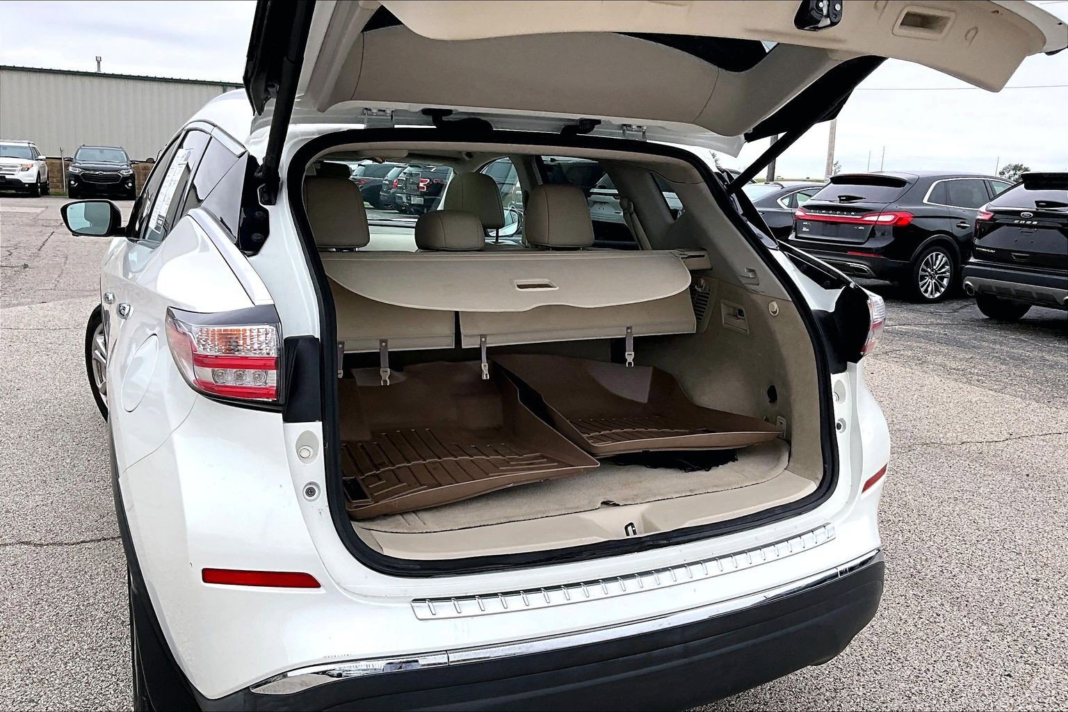 Used 2015 Nissan Murano Platinum w/ Platinum Technology Package AWD/4WD image 19