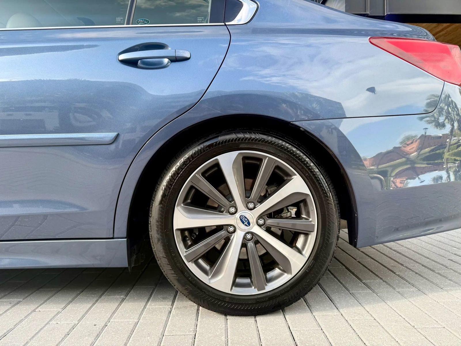 Used 2017 Subaru Legacy 2.5i Limited image 10