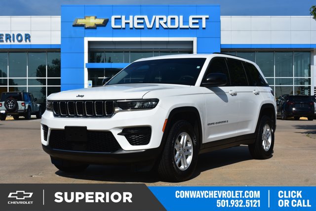 Used 2023 Jeep Grand Cherokee Laredo w/ Luxury Tech Group I