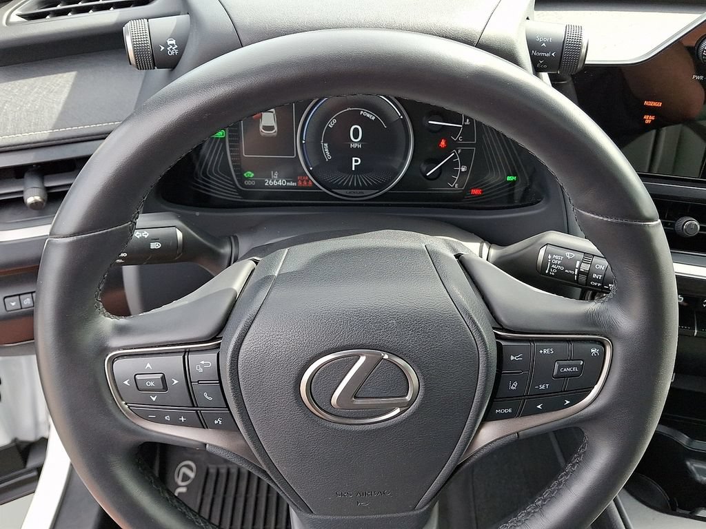 Used 2024 Lexus UX 250h AWD w/ Premium Package image 20