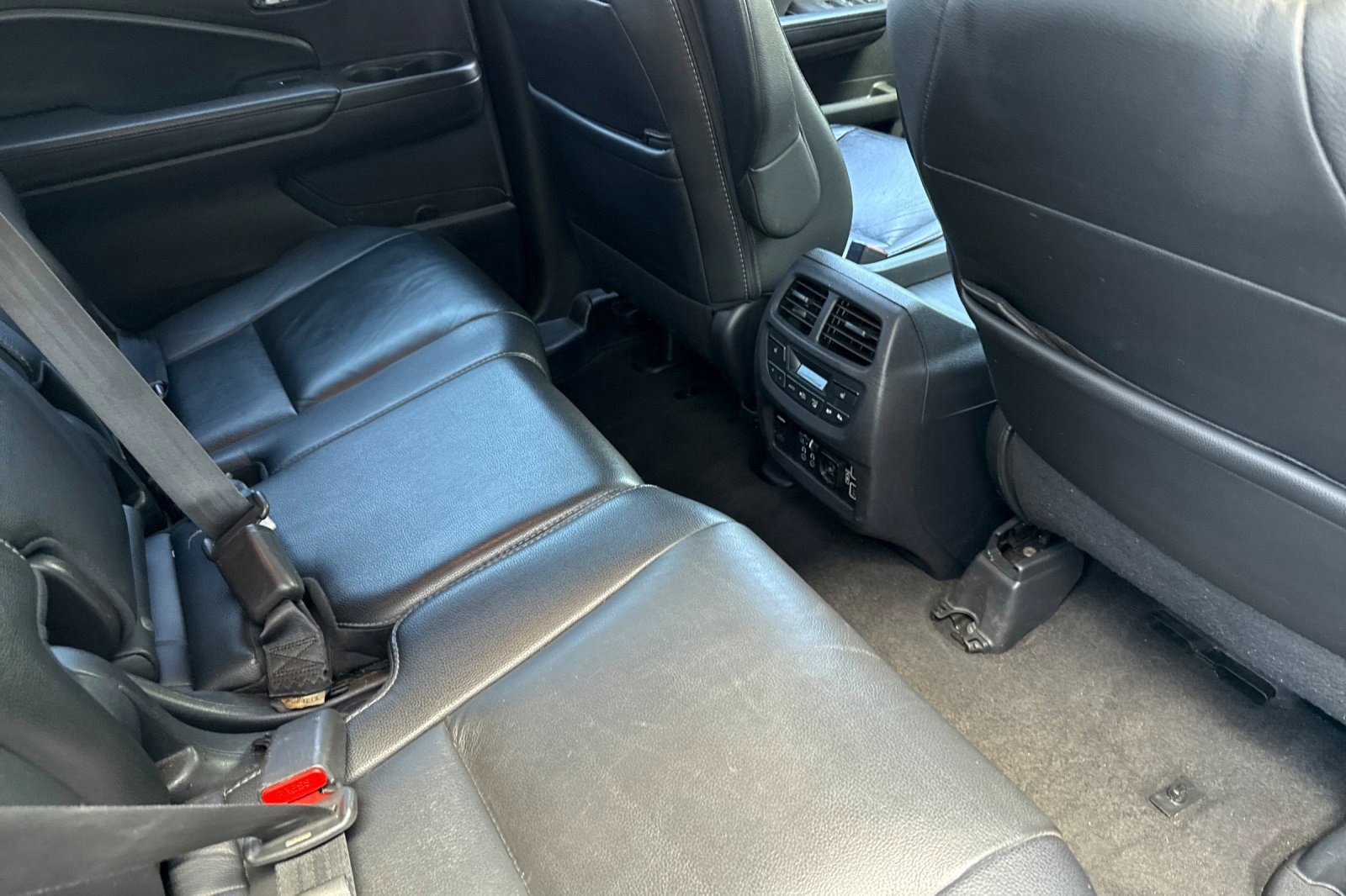 Certified 2020 Honda Pilot Touring image 29