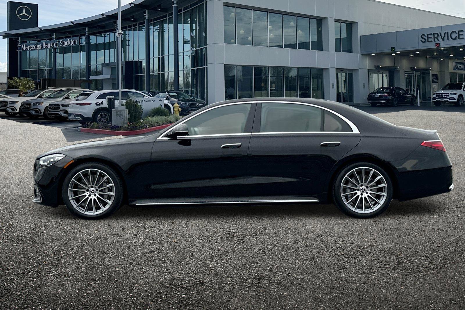 New 2025 Mercedes-Benz S 580 4MATIC Sedan image 7