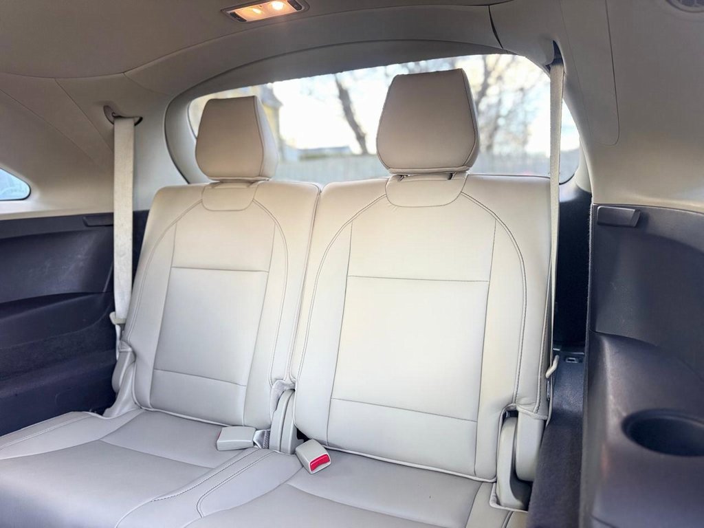 Used 2017 Acura MDX SH-AWD w/ Advance Package image 21