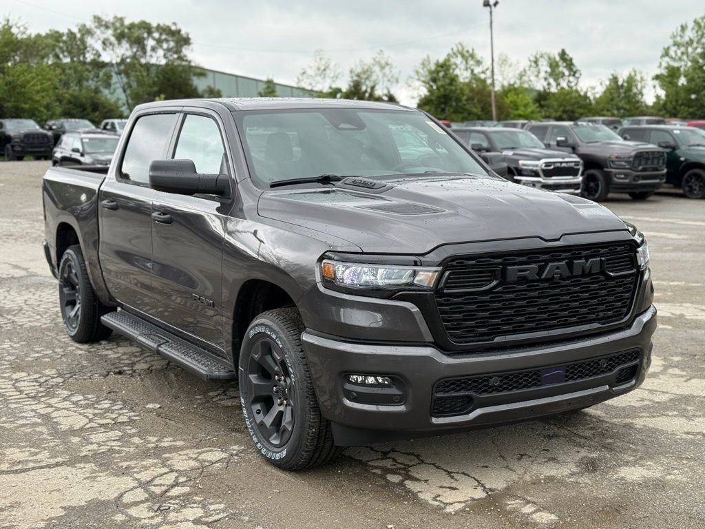 New 2026 RAM 1500 Express AWD/4WD image 4