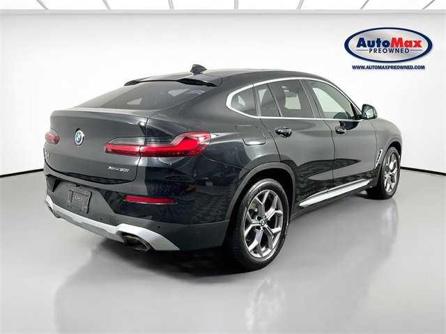 Used 2024 BMW X4 xDrive30i image 2