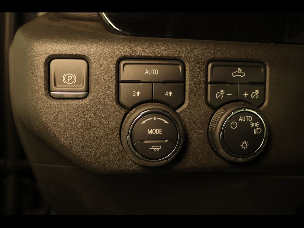 Used 2023 Chevrolet Silverado 1500 LT image 15