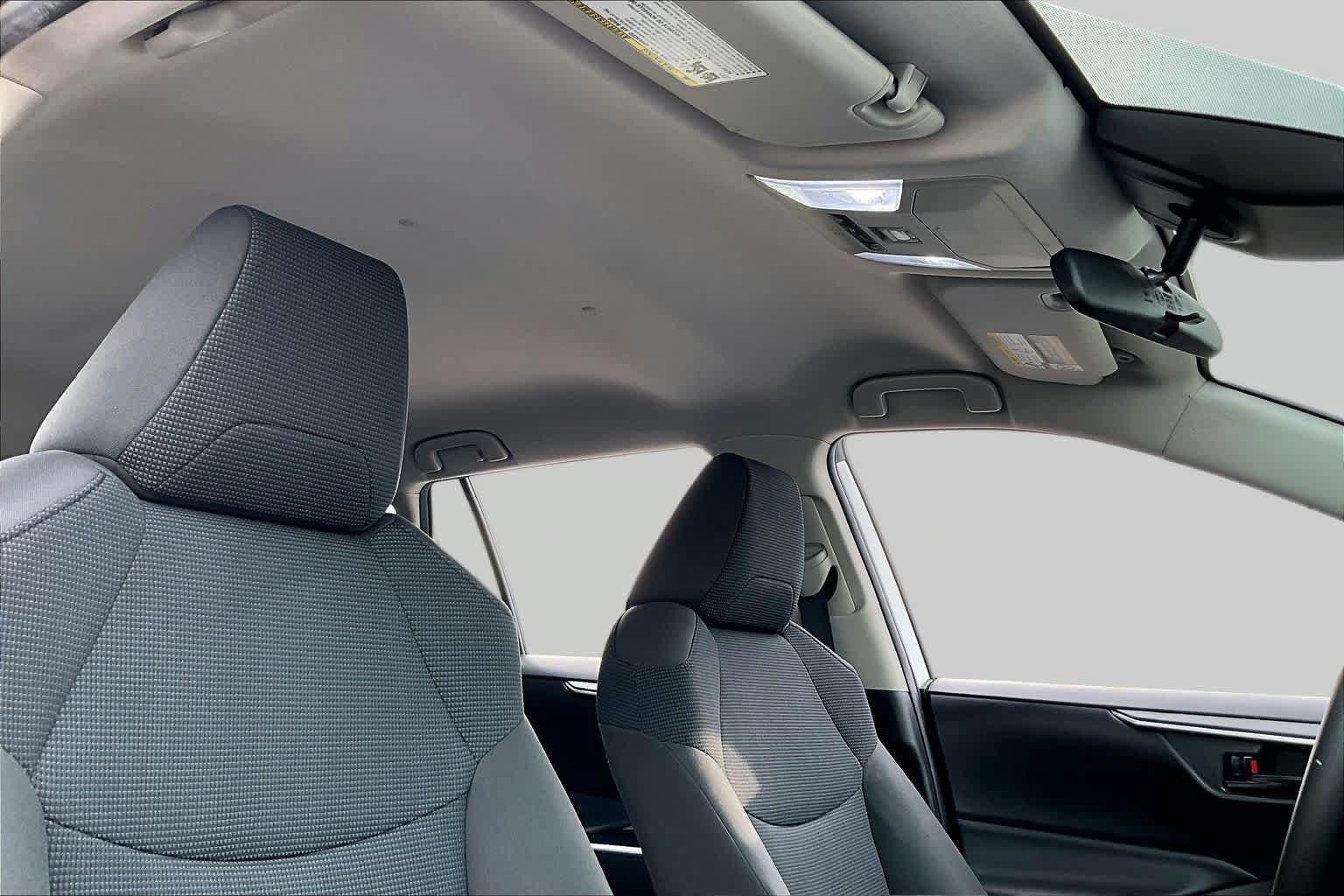 Used 2020 Toyota RAV4 LE w/ All Weather Liner Package FWD image 14
