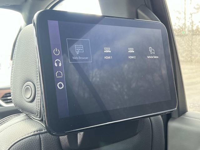 New 2026 GMC Yukon XL Denali w/ Denali Reserve Package image 15