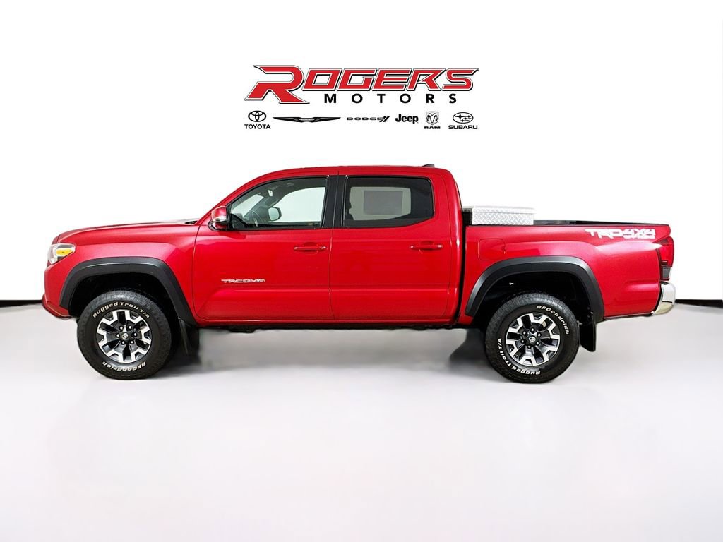 Certified 2018 Toyota Tacoma TRD Off-Road image 4