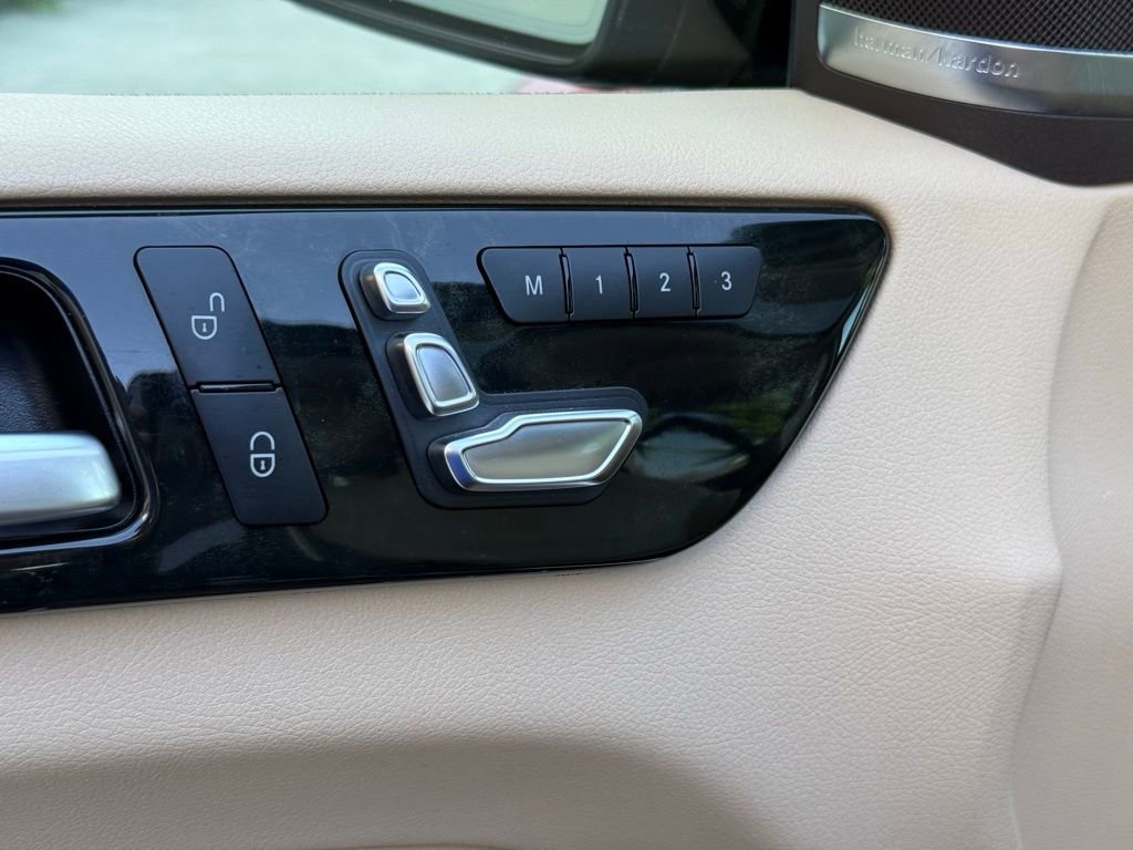 Certified 2018 Mercedes-Benz GLE 350 4MATIC image 3