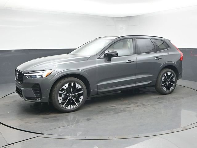 New 2026 Volvo XC60 B5 Plus w/ Protection Package Premier image 4