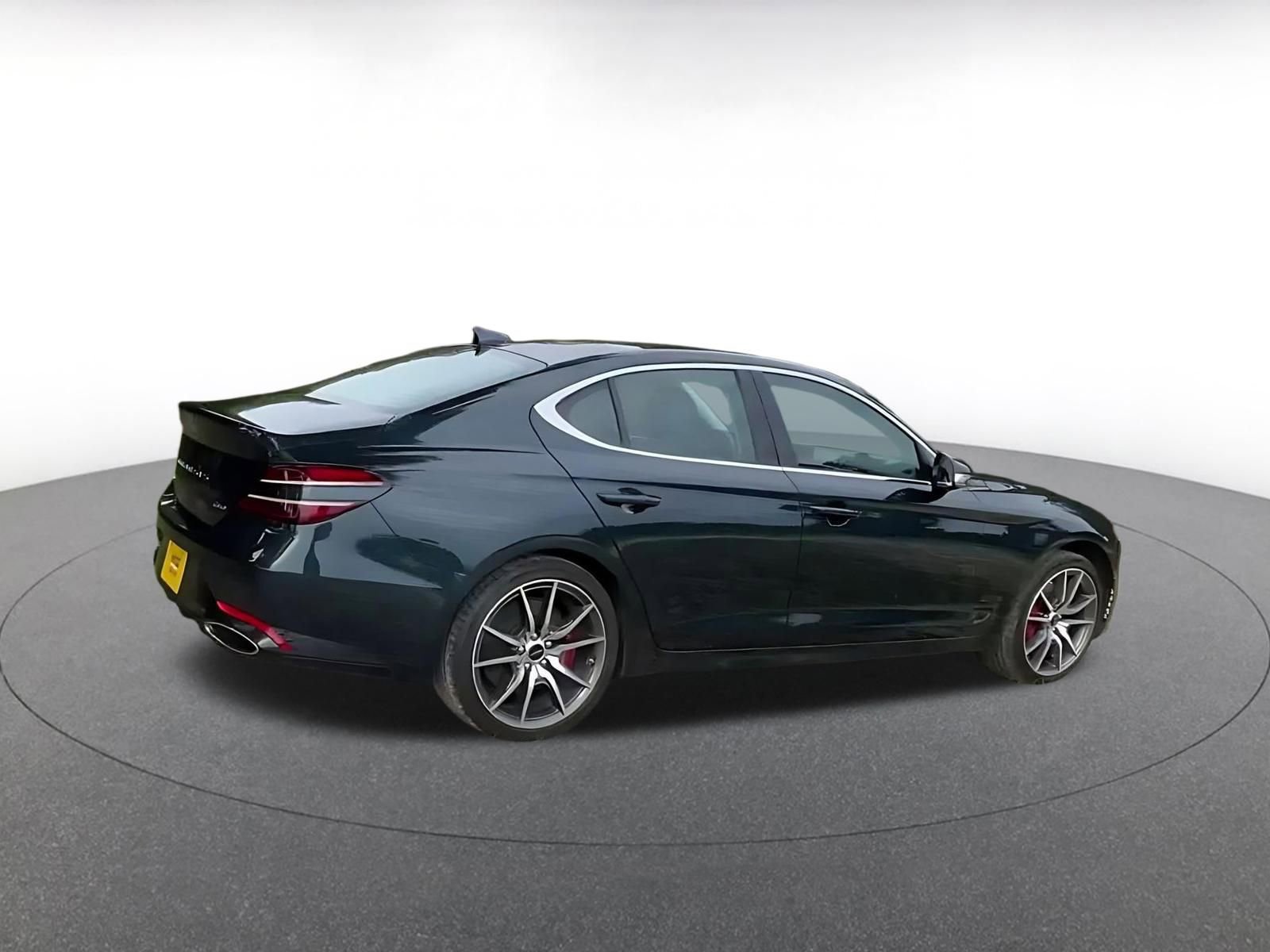 Used 2025 Genesis G70 2.5T AWD/4WD image 15