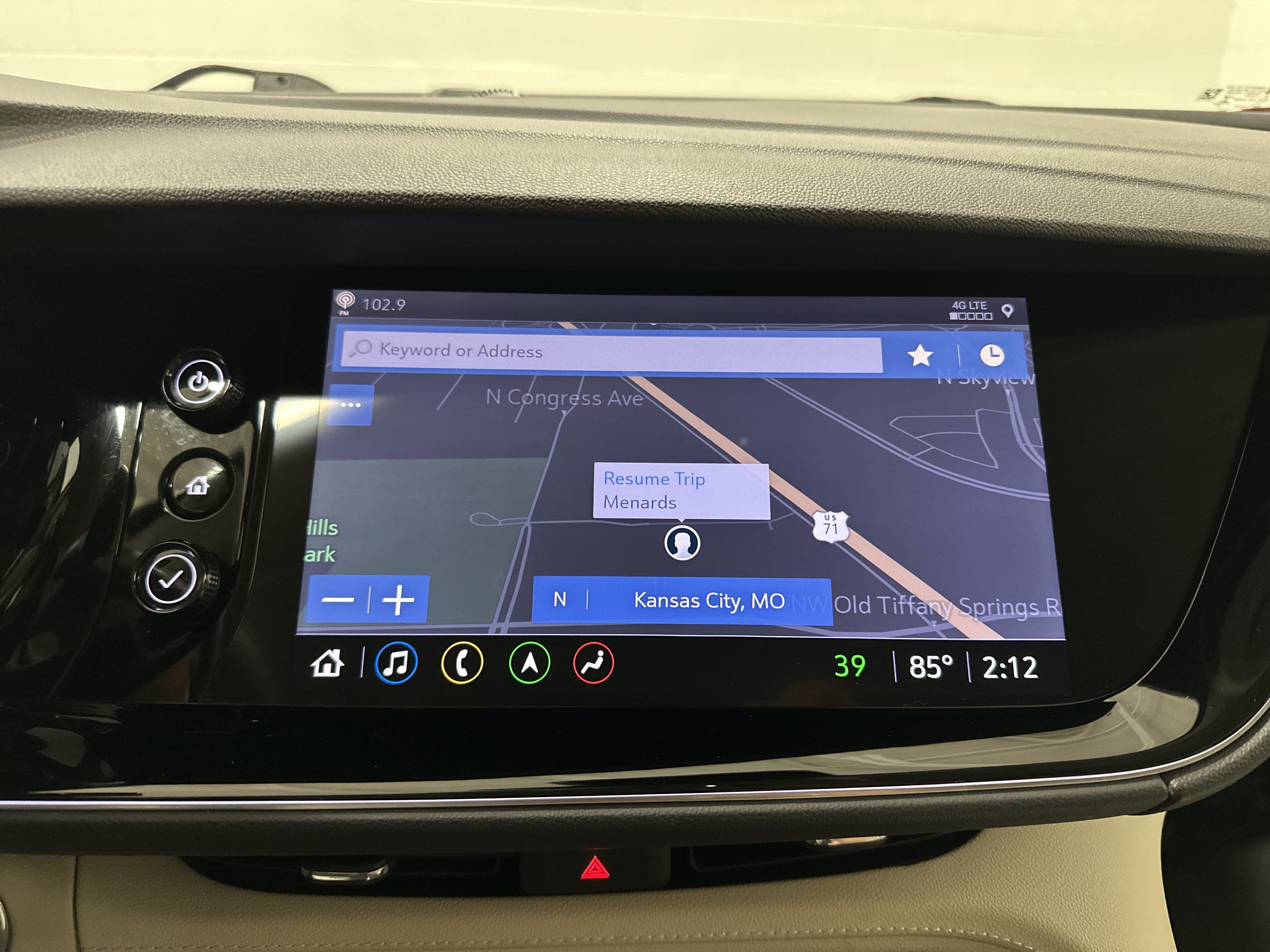 Used 2021 Buick Envision Avenir AWD/4WD image 24
