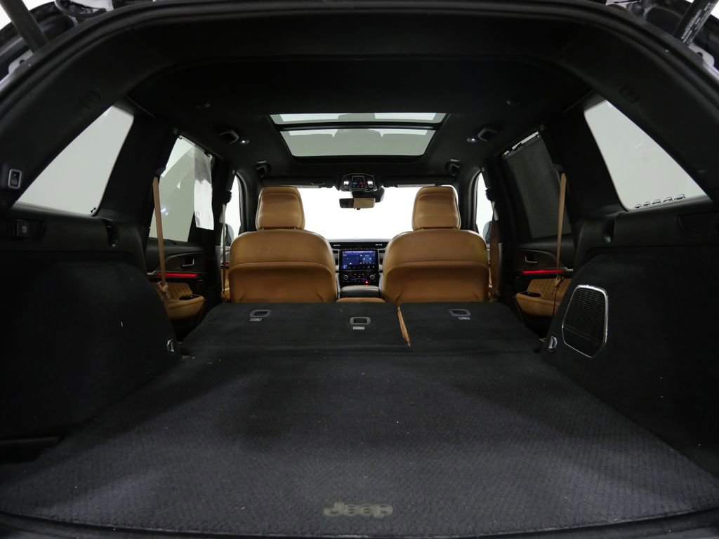 Used 2022 Jeep Grand Cherokee Summit w/ Adv Protech Group IV image 31