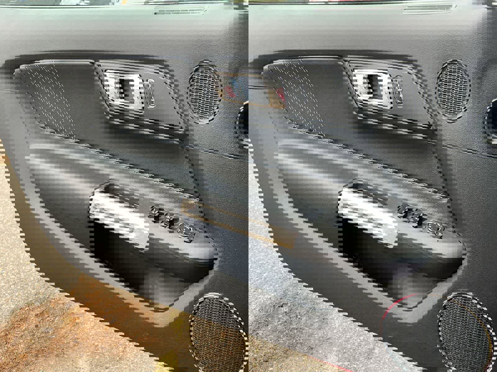 Used 2017 Ford Mustang Premium image 30