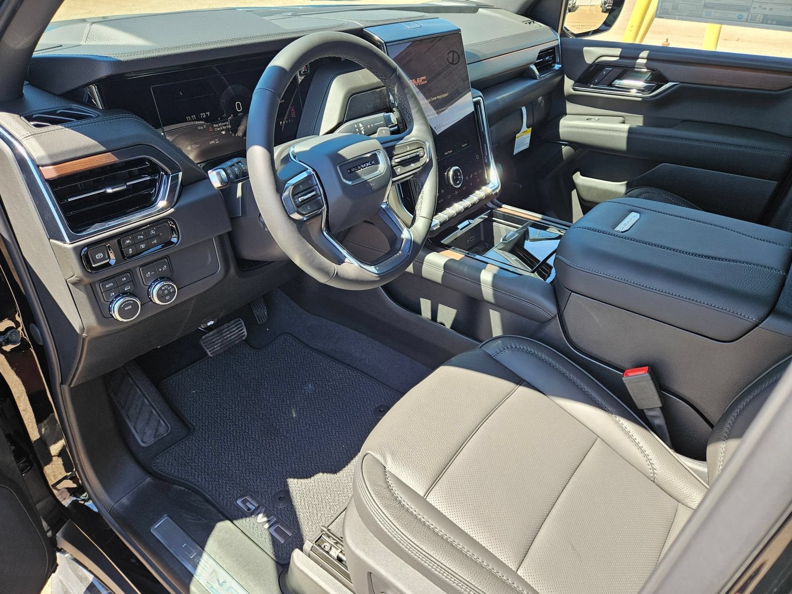 New 2026 GMC Yukon Denali AWD/4WD image 10