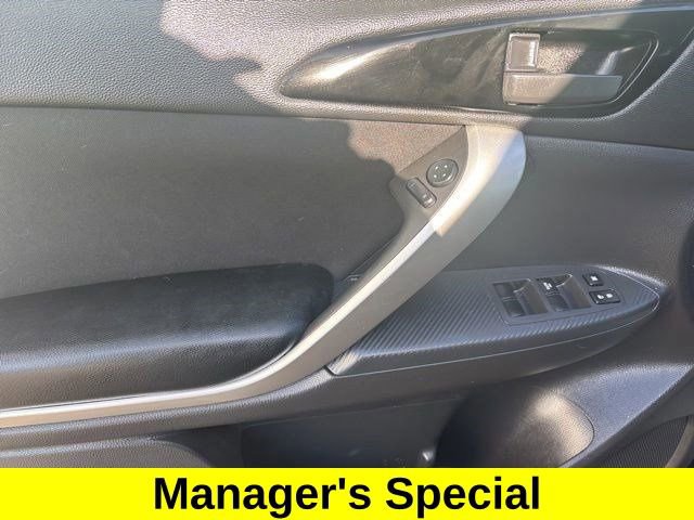Used 2024 Mitsubishi Eclipse Cross ES image 13
