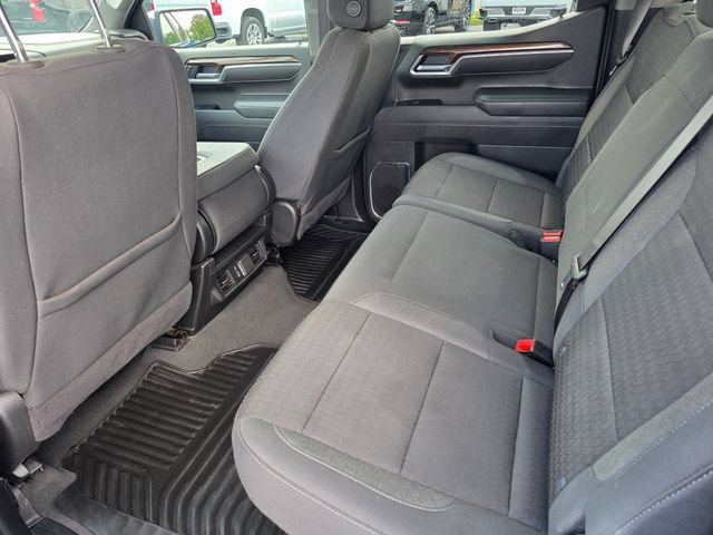 Used 2025 Chevrolet Silverado 1500 LT AWD/4WD image 32