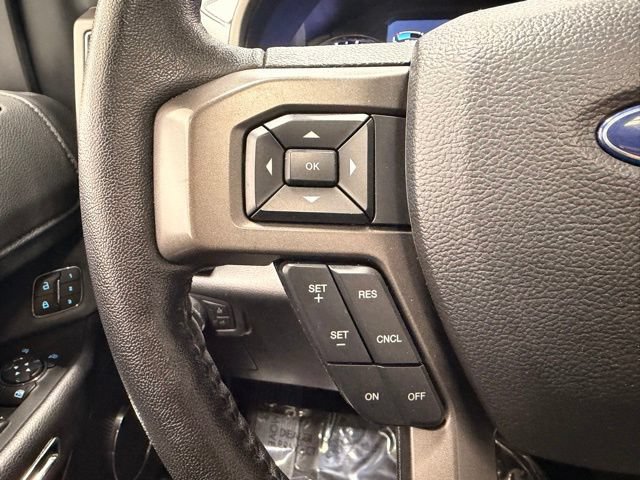 Used 2020 Ford Expedition XLT w/ Equipment Group 202A AWD/4WD image 30