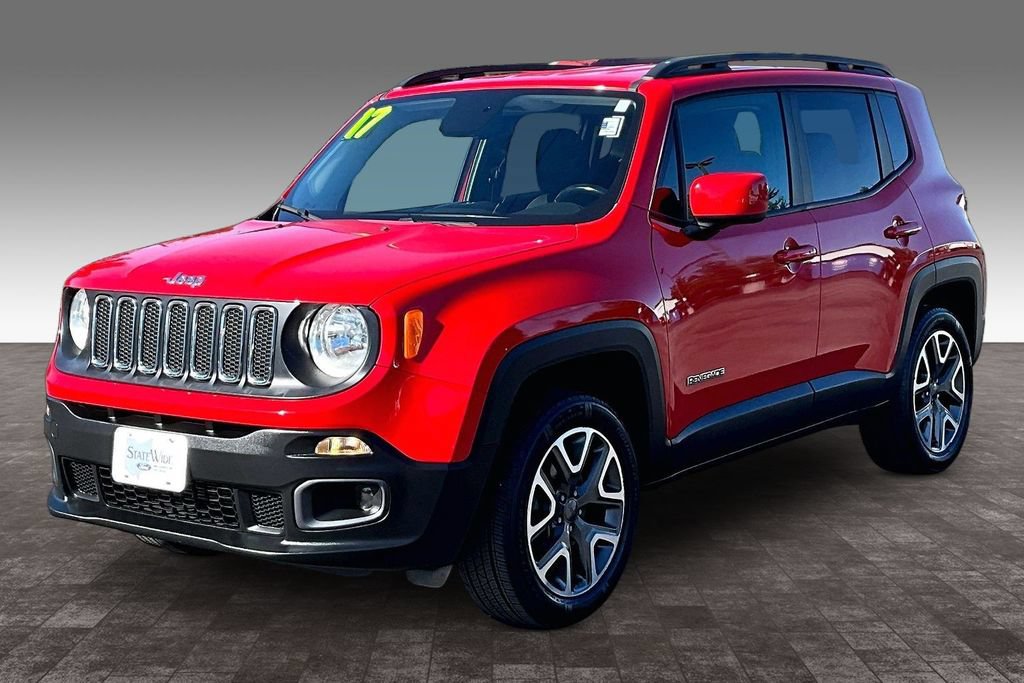 Used 2017 Jeep Renegade Latitude w/ Cold Weather Group AWD/4WD image 24
