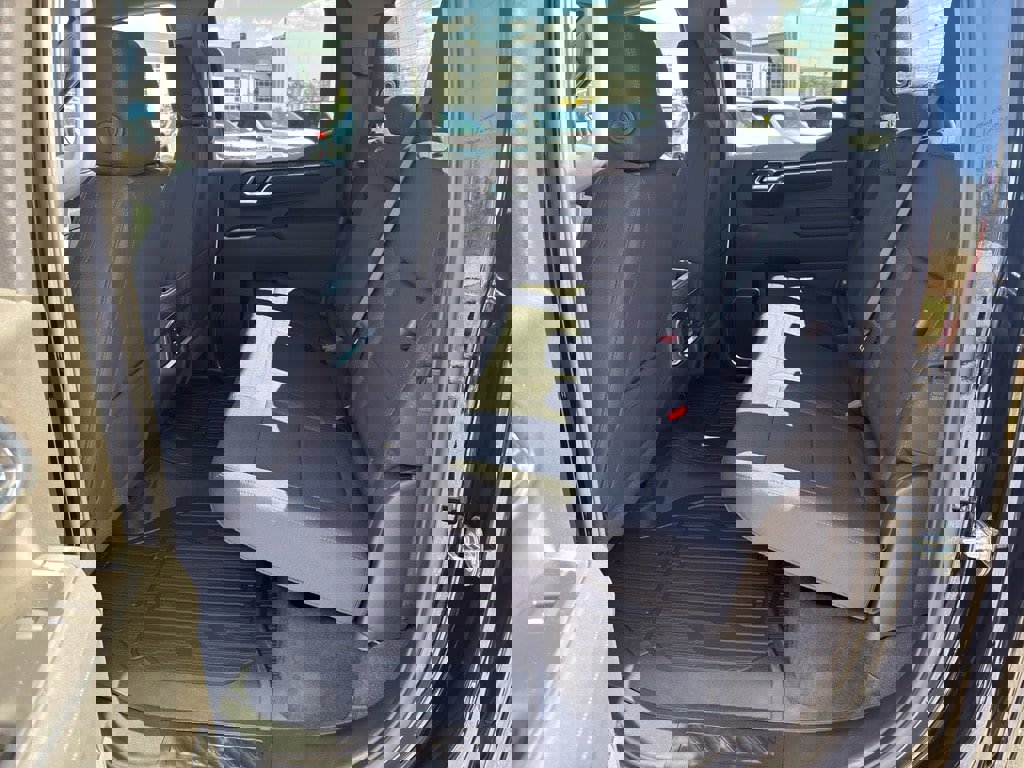 New 2026 GMC Sierra 1500 Elevation image 18