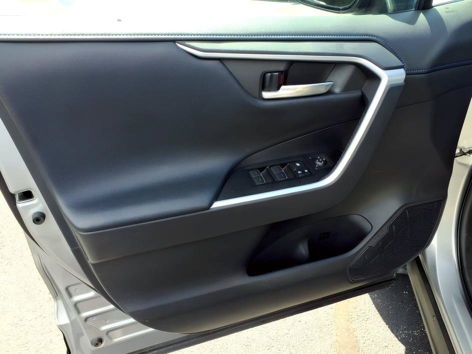 Certified 2023 Toyota RAV4 XSE AWD/4WD image 18
