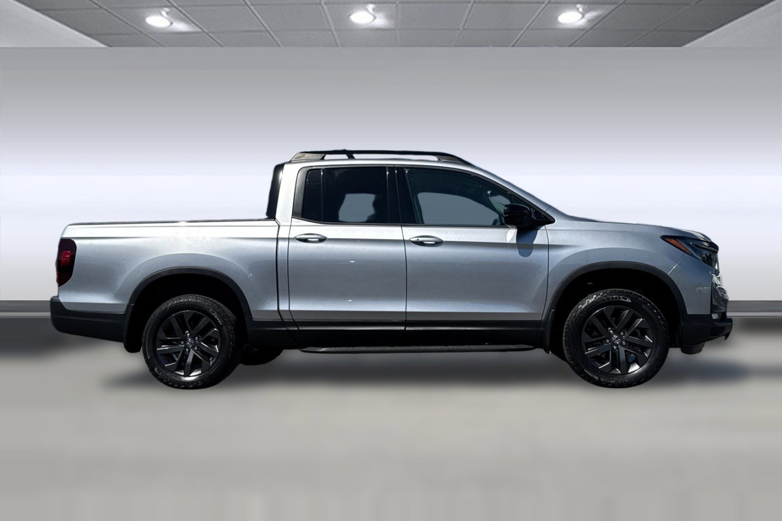 Used 2022 Honda Ridgeline Sport image 7