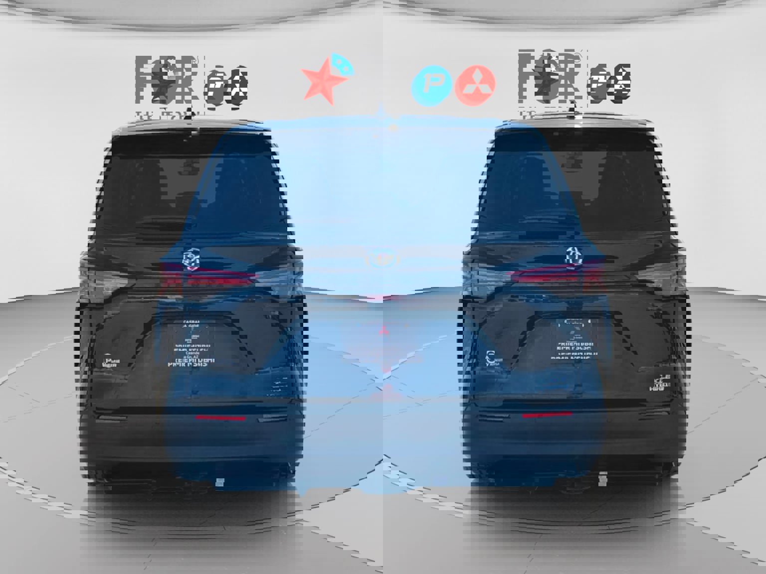 Used 2022 Toyota Sienna XLE image 4