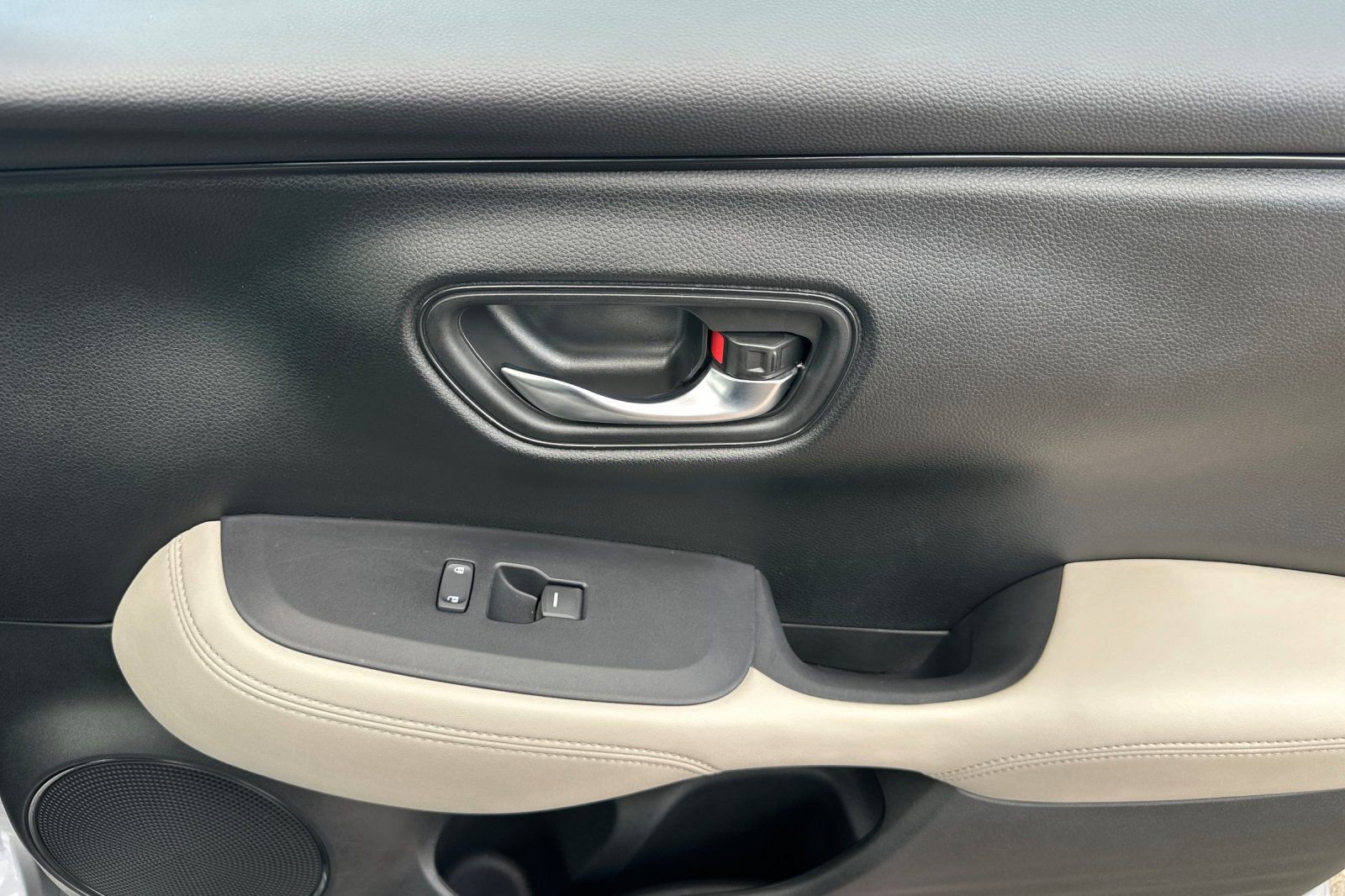 Certified 2024 Honda HR-V LX image 20