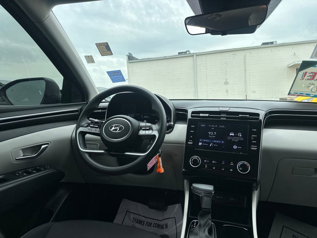 Used 2024 Hyundai Tucson SE FWD image 18