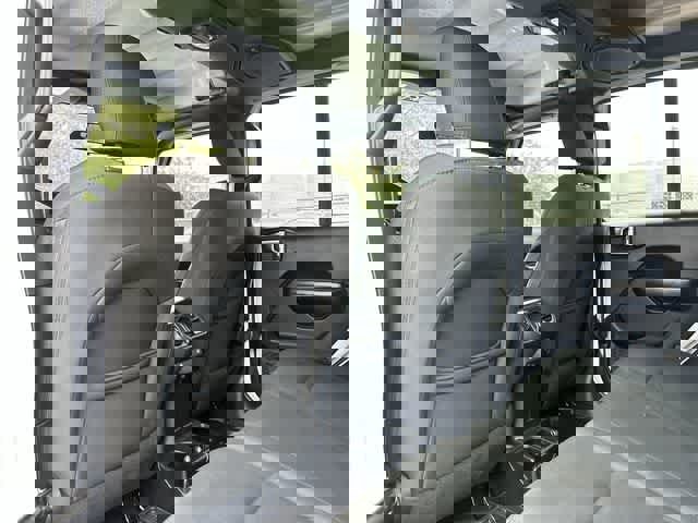 Used 2018 Jeep Wrangler Unlimited Sport S image 13