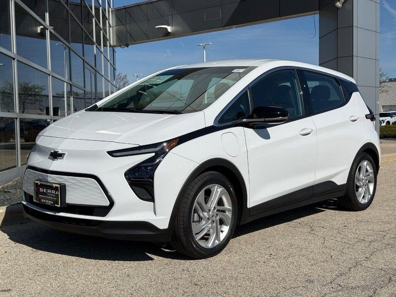 Used 2023 Chevrolet Bolt LT w/ Driver Confidence Package FWD image 8
