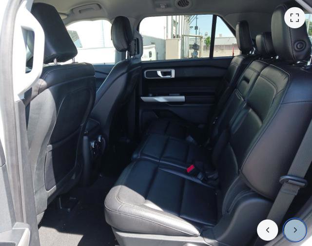 Used 2020 Ford Explorer XLT w/ Equipment Group 202A image 8