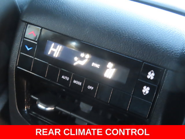 Used 2023 Jeep Grand Cherokee L Laredo AWD/4WD image 29