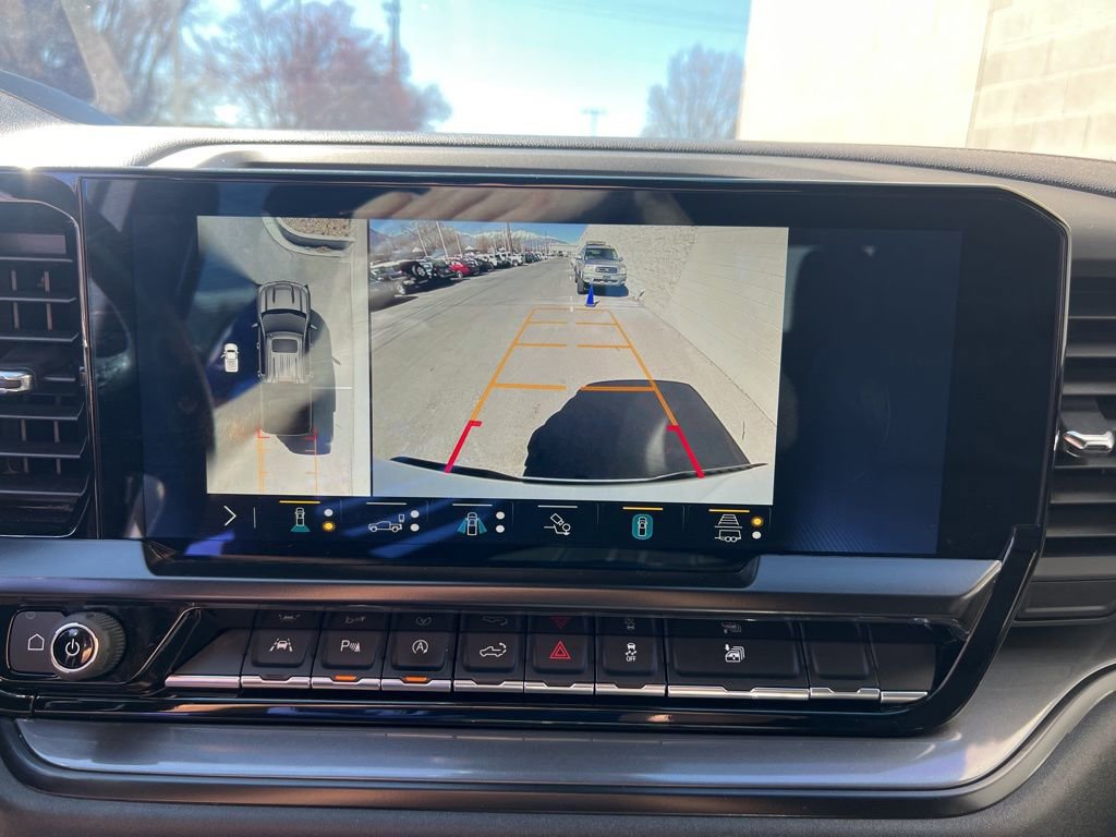 Used 2023 Chevrolet Silverado 1500 High Country w/ High Country Premium Package image 19