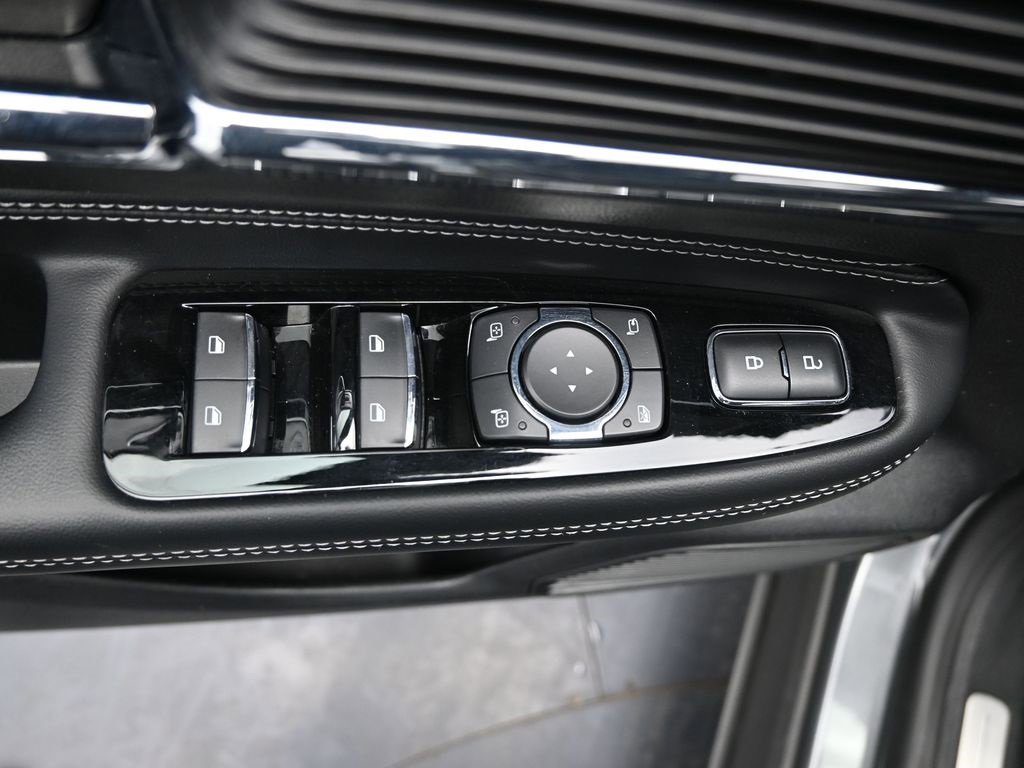 Used 2022 Lincoln Corsair Reserve image 20