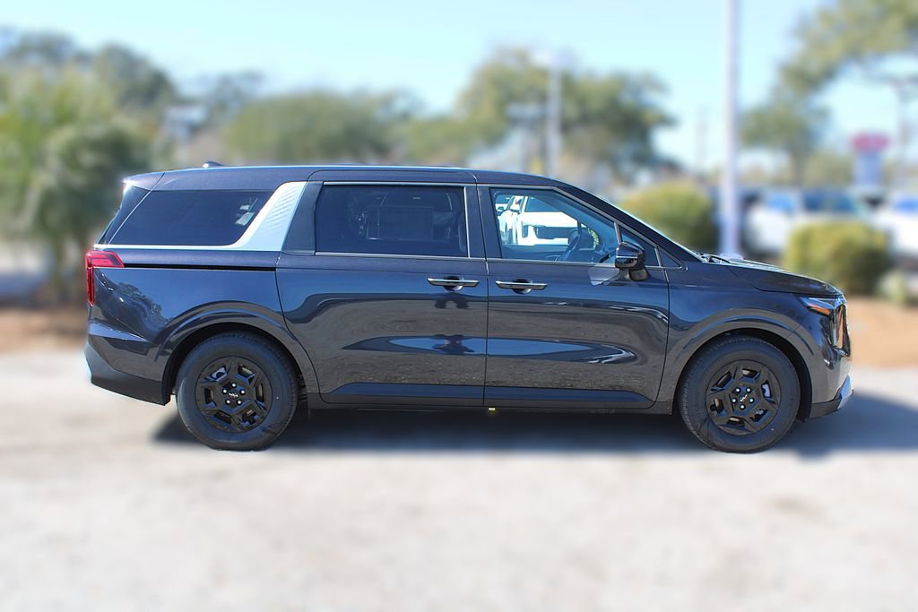 New 2026 Kia Carnival FWD image 6
